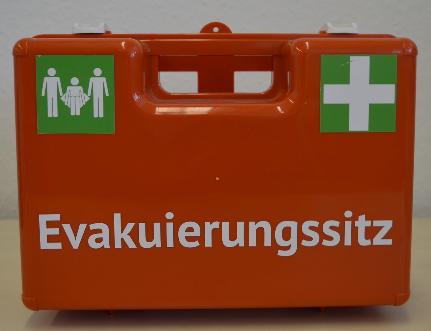 Wandkasten klein, für Evakuierungssitze